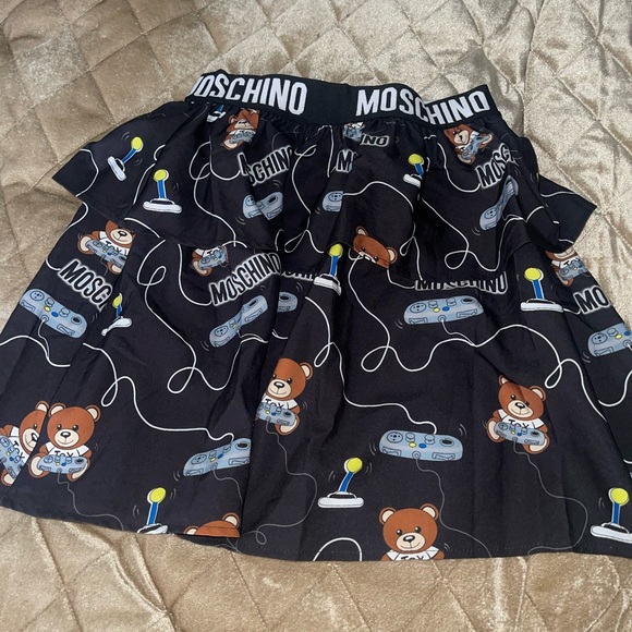 Designer inspired girls skirt set - Picture 6 of 7